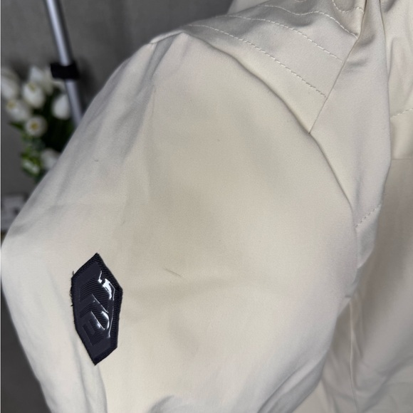 NWT Women's L Free Country Thermoski Softshell Ski Jacket Cream - Picture 5 of 5